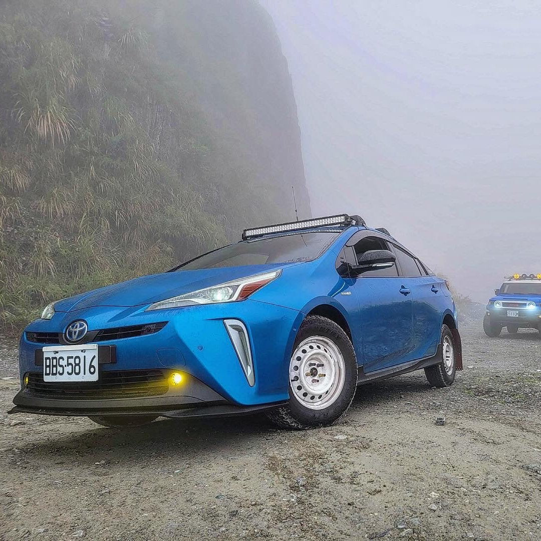 2016-2022 Toyota Prius 1.5" HD Lift